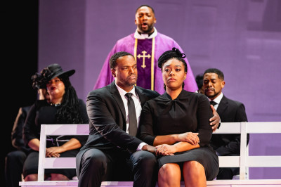 Kenneth Kellogg as Father, Zoie Reams as Mother and the company of Blue at Lyric Opera of Chicago.