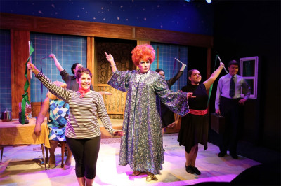 David Cerda as Endora with (front, l to r) Sarah Taylor, Kira Gaudynski and Scott Sawa in Hell in a Handbag Productions’ world premiere musical BEWILDERED.