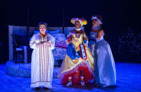 (left to right) Cindy Gold, Celeste M. Cooper and Sydney Charles in Steppenwolf Theatre’s Chicago premiere of The Most Spectacularly Lamentable Trial of Miz Martha Washington by James Ijames, directed by Whitney White , running now through October 9, 2022