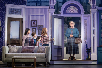(L to R) Maggie Lakis (Miranda Hillard) and Rob McClure (Daniel Hillard) in Mrs. Doubtfire now playing at James M. Nederlander Theatre