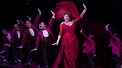 Betty Buckley stars in 'Hello, Dolly!' at Oriental Theatre
