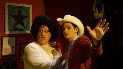 (left to right) Anthony Whitaker and Grant Drager in New American Folk Theatre’s Midwest premiere of DEEP IN THE HEART OF TUNA