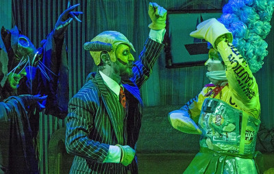 An Electrifying Surprise: Mr. Burns, a Post-Electric Play